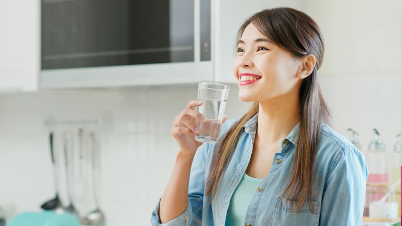 nen uong nuoc gi hang ngay 1 8a374359f7