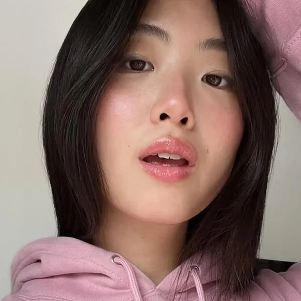 The Pink Hoodie That Redefined Beauty as a Lifestyle